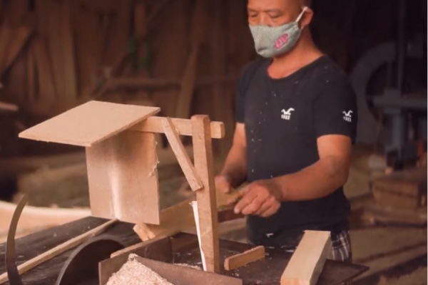 Làng nghề mộc dân dụng và chế biến lâm sản Ngô Sài
