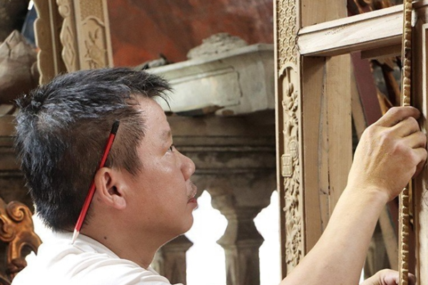 Làng nghề sơn tạc tượng thôn Vũ Lăng