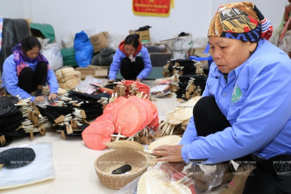 Làng nghề mây tre đan Bình Phú
