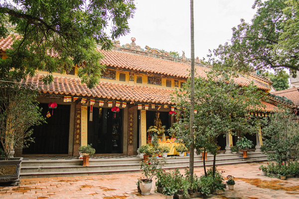Đền Mai Sau
