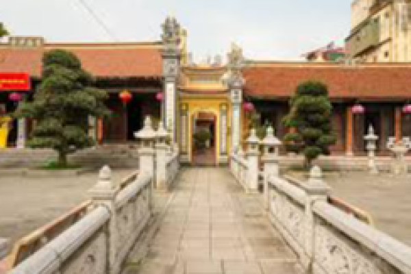 Chùa Liên Phải