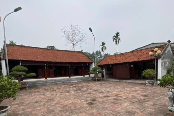 Mộ và nhà thờ Nguyễn Sư Mạnh