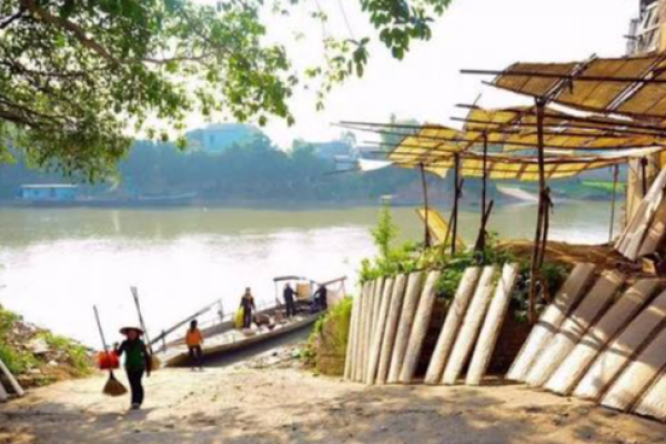Làng cổ Thổ Hà