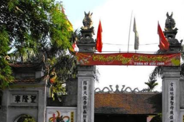 Đình Mạnh Tân