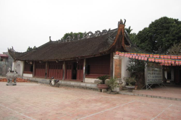 Đình Nhạn Tái