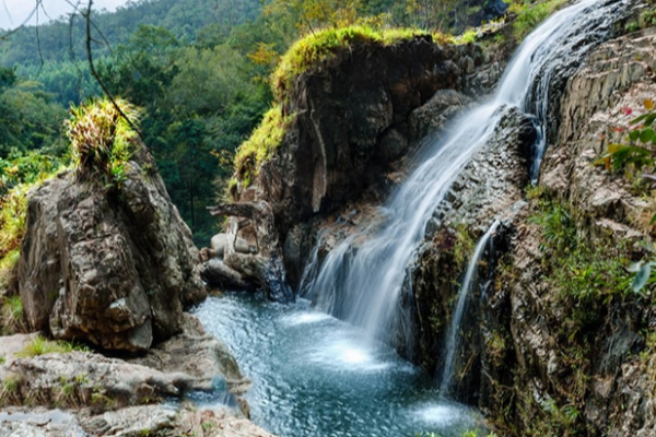 Thác Tà Gụ