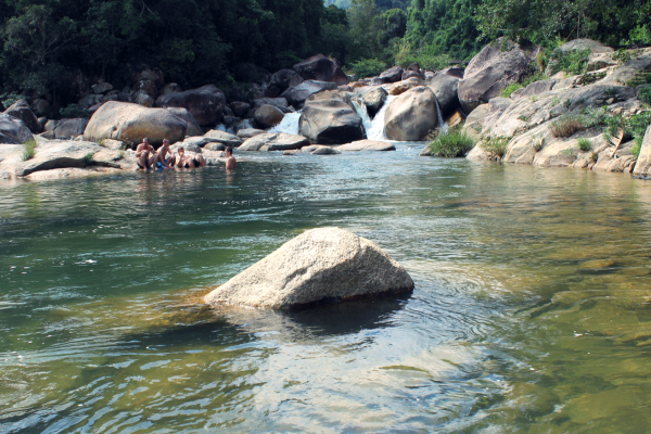 Khu du lịch Suối Nguồn