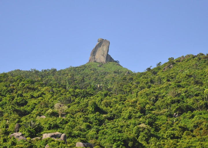 Núi Bà (Hòn Vọng Phu)