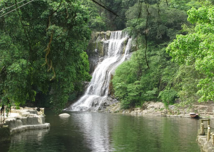 Khu Du Lịch Ao Vua