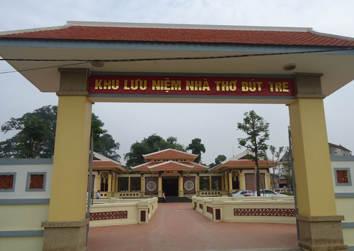 Khu lưu niệm nhà thơ Bút Tre