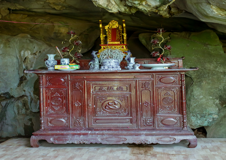 Bia Ma Nhai năm 1335 ở núi Thành Nam