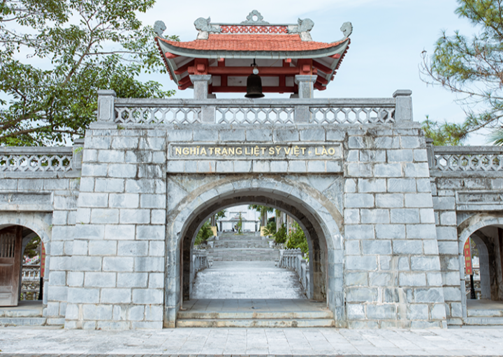 Nghĩa trang Liệt sĩ Quốc tế Việt - Lào