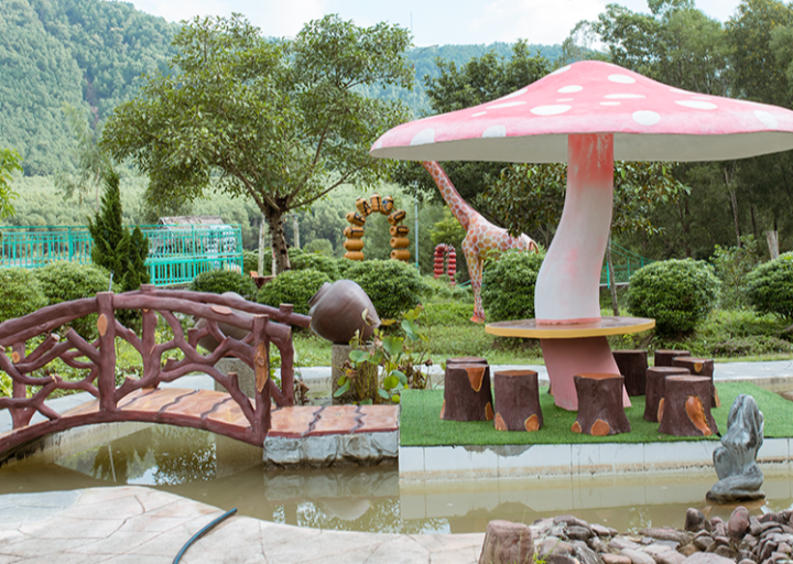 Trang trại du lịch sinh thái VAC Sơn Thành (Cánh đồng nuôi cừu)