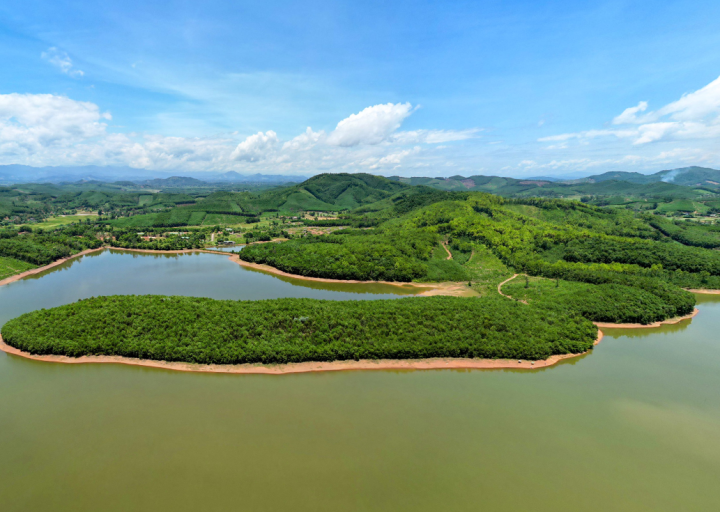 Hồ Tràng Đen