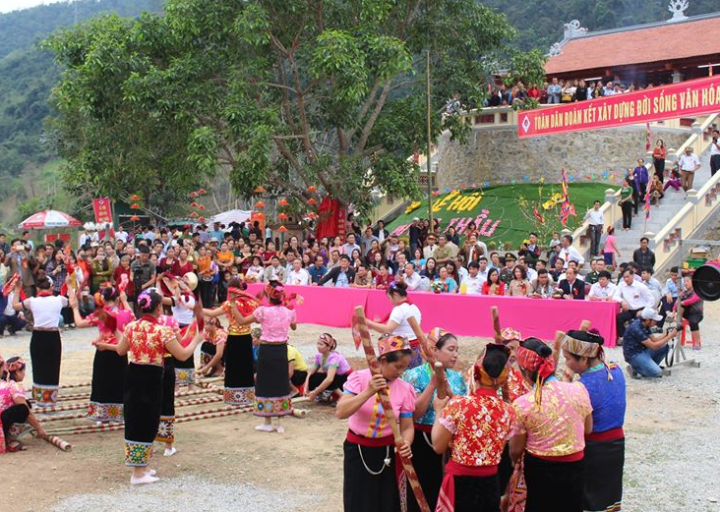 Lễ hội Pu Nhạ Thầu