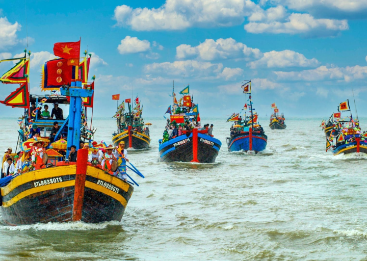 Lễ cầu ngư ở TP. Vinh