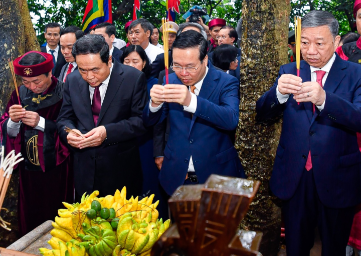 Lễ giỗ chủ tịch Hồ Chí Minh