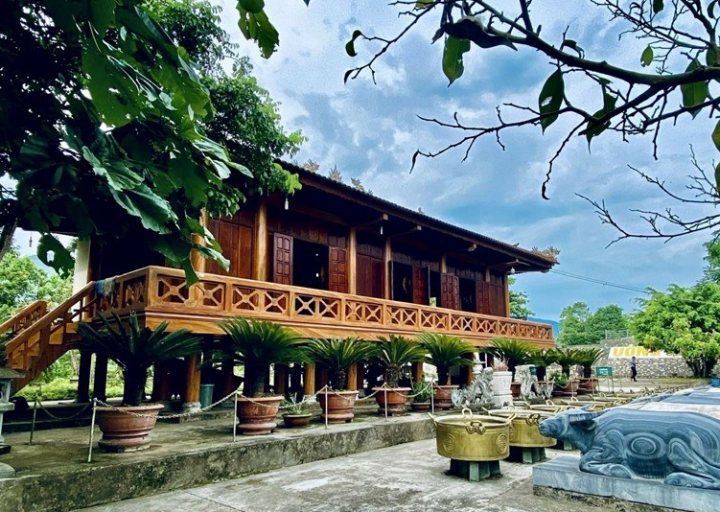 Lễ hội Đền Chín Gian