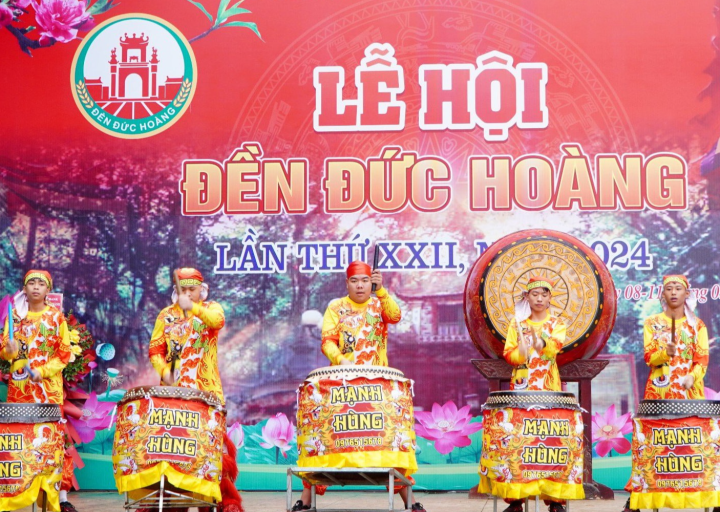 Lễ hội Đền Đức Hoàng