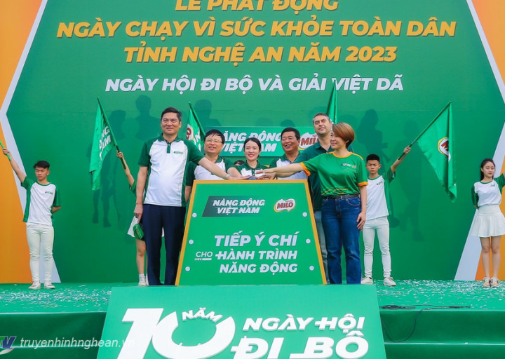 Lễ phát động ngày chạy olympic về sức khỏe toàn dân và giải việt dã tỉnh Nghệ An