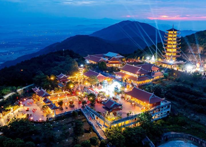 Đại Lễ Phật Đản 