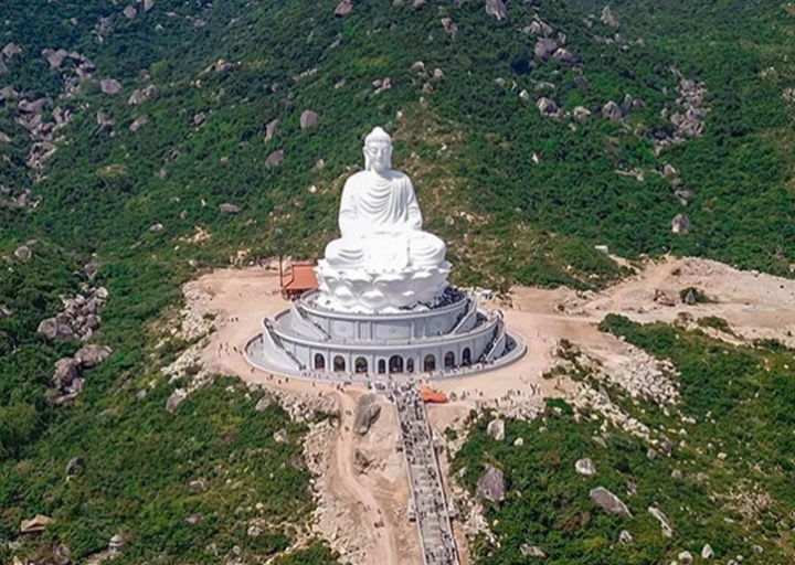 Chùa Ông Núi (Linh Phong Thiền Tự) (Phù Cát)