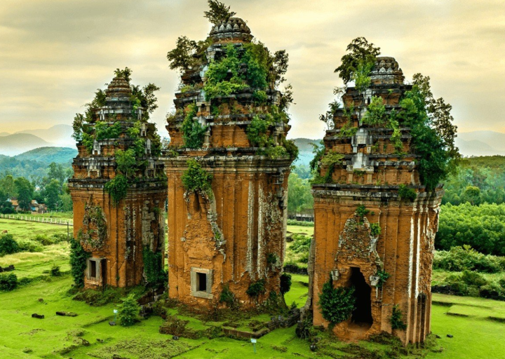 Tháp Dương Long