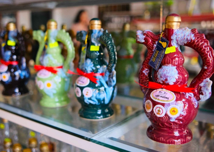 Làng nghề rượu Bàu Đá