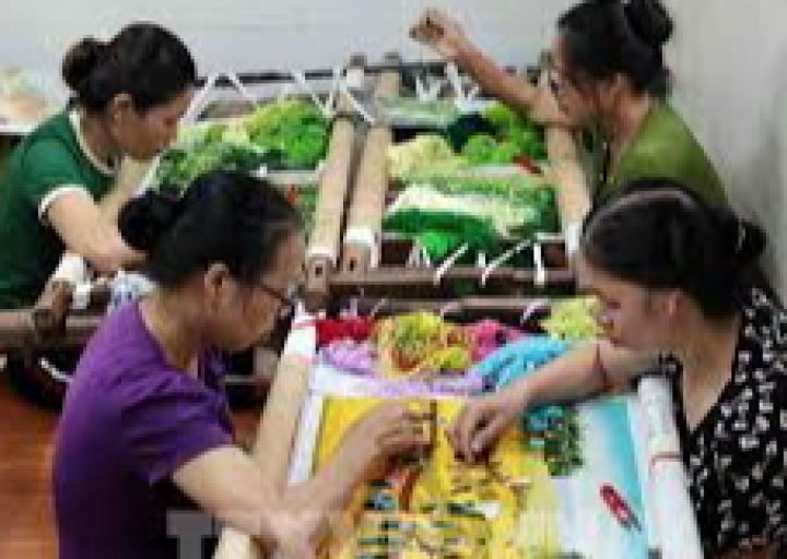 Làng nghề thêu Thắng Lợi