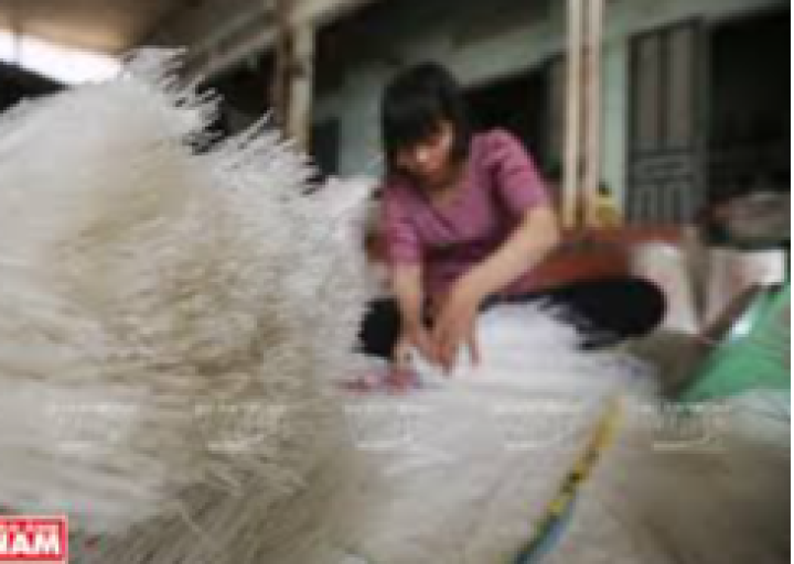 Làng nghề CB tinh bột sắn thôn Minh Hồng