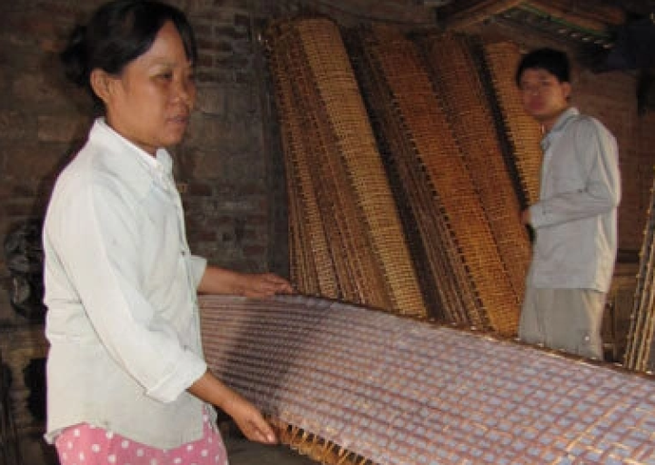 Làng nghề sản xuất bánh đa nem thôn Ngự Câu