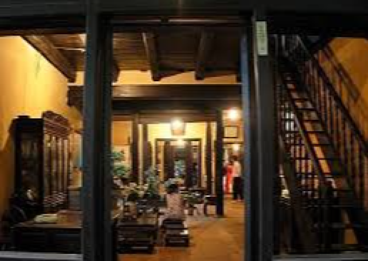 Ngôi nhà số 87 Mã Mây