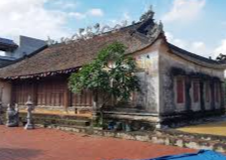 Đình Gia Thụy