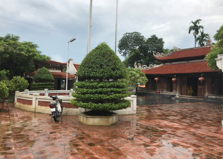 Đình Trung Văn