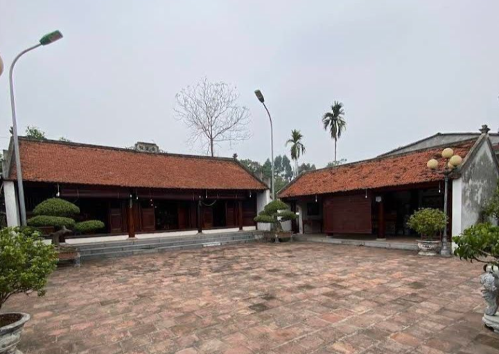 Mộ và nhà thờ Nguyễn Sư Mạnh