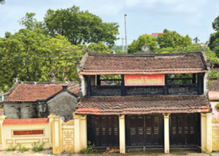 Chùa Đôi Hồi, Đền Tam Phủ 