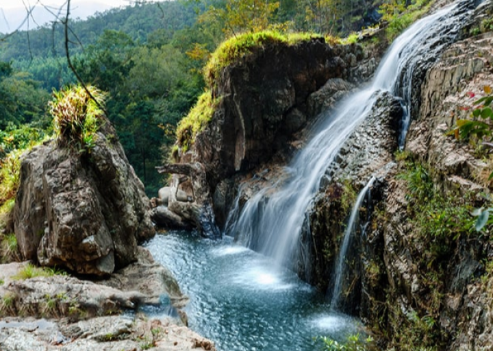 Thác Tà Gụ