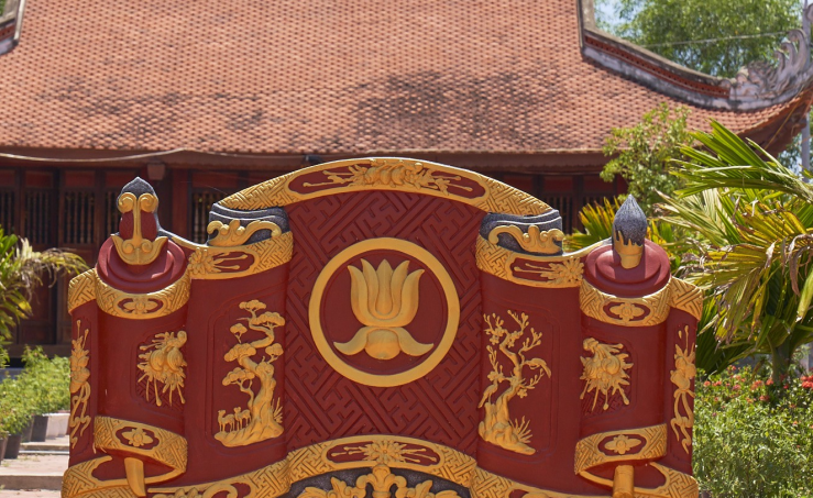 Đền Phượng Cương