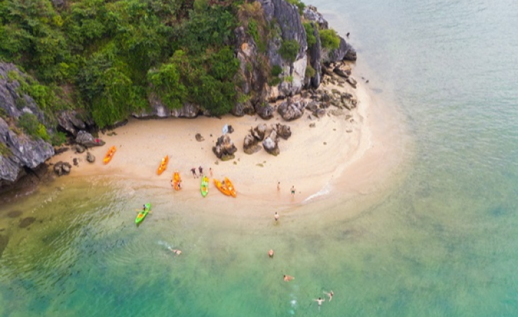 Đảo Ba Trái Đào 