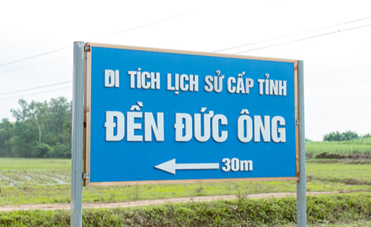 Đền Đức Ông