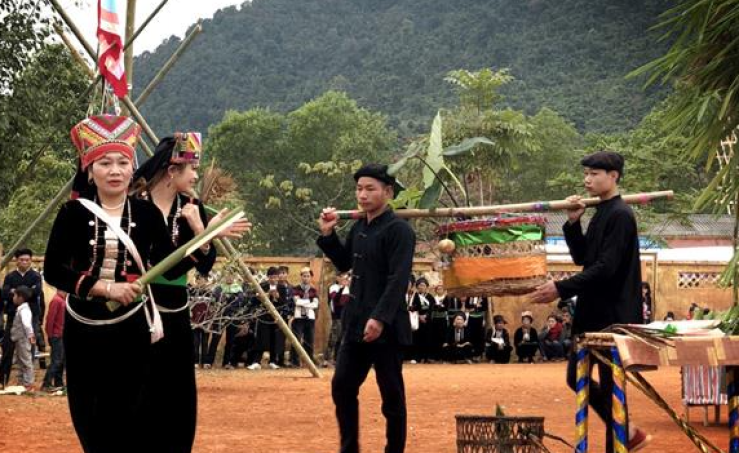 Lễ Pa Sưm của người Khơ Mú