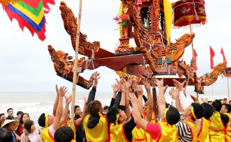 Lễ cầu ngư, Quỳnh Phương