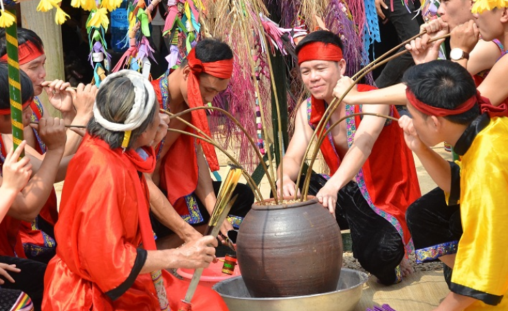 Lễ hội Xăng Khan