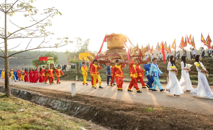 Lễ hội làng Vạc